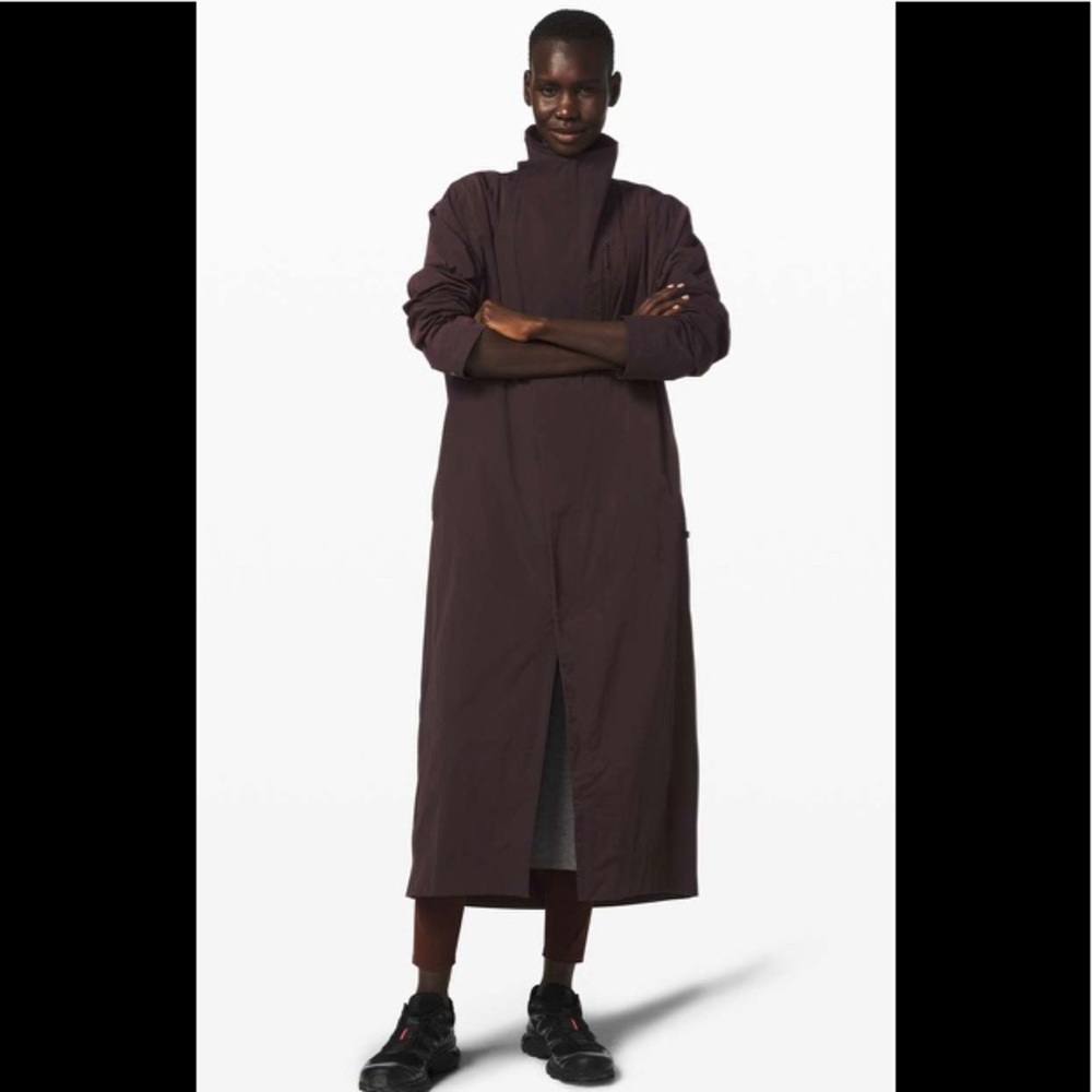 Lululemon Lab Moraine insulated raincoat S/6